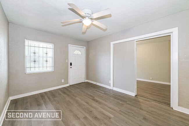 Foto del edificio - 4205 Connie St