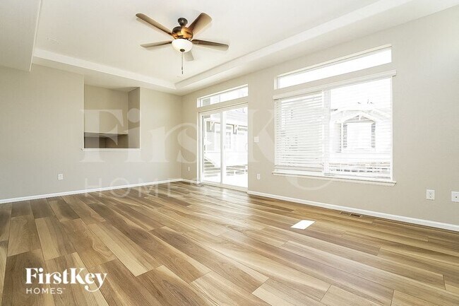 Foto del edificio - 21847 E 44th Pl