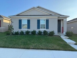 Building Photo - 5350 Hayloft Dr