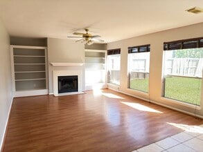 Building Photo - 14431 Andrea Way Ln