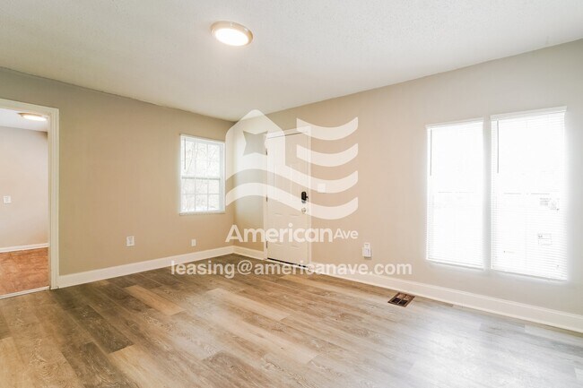 Foto del edificio - 632 Broadmoor Dr
