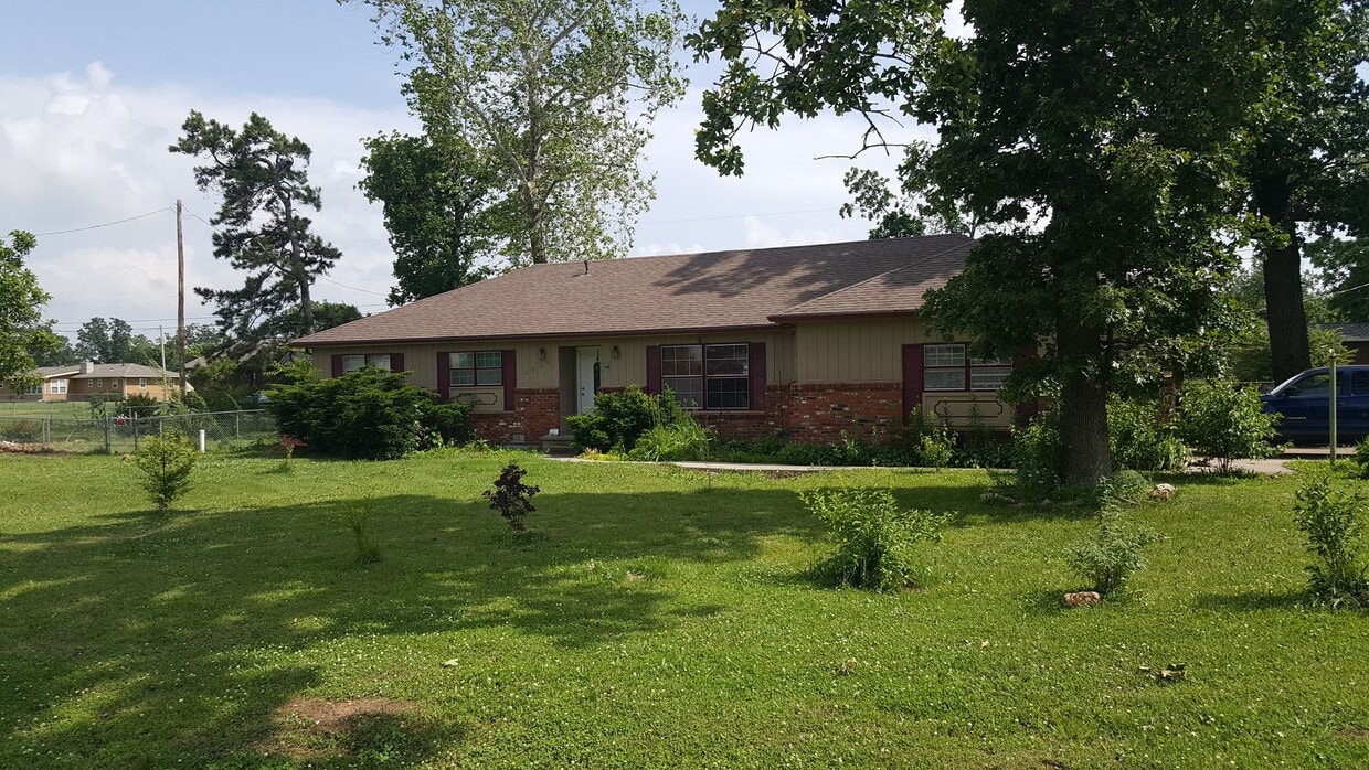 Primary Photo - Beautiful Home Owner Finance