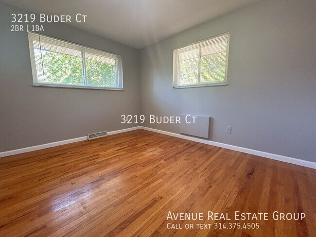 Foto del edificio - 3219 Buder Ct