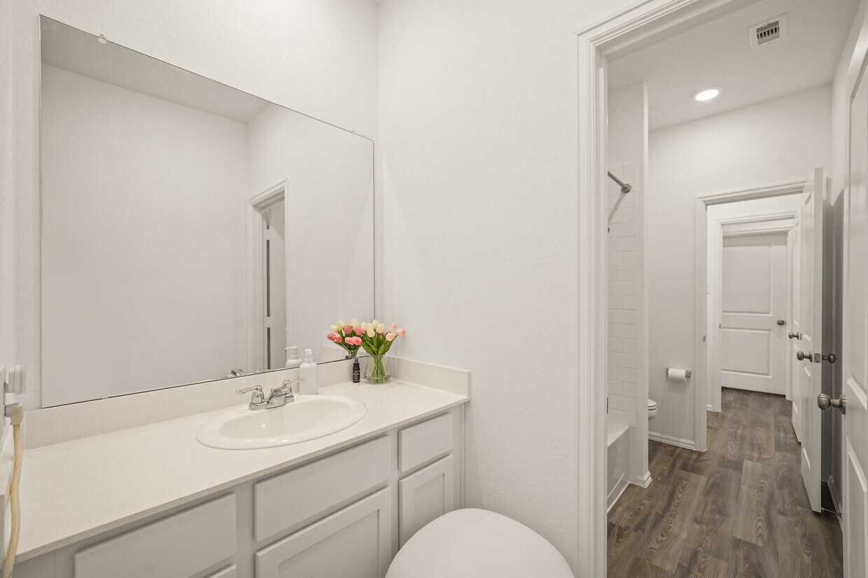 Foto principal - 3019 Live Springs Ct