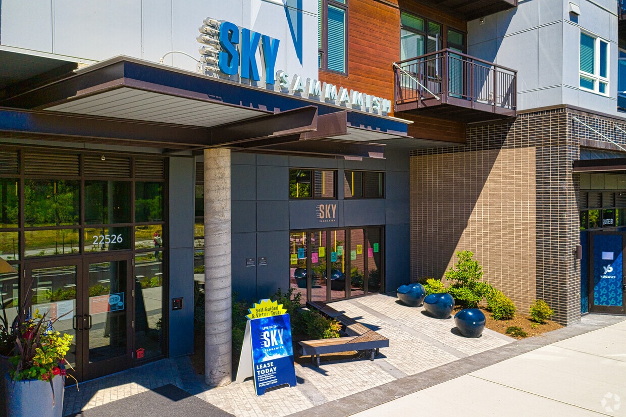 Sky Sammamish Apartments in Sammamish, WA