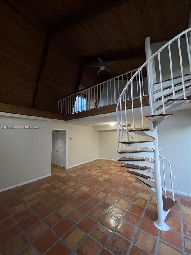 Building Photo - 8271 SW 157th Ave