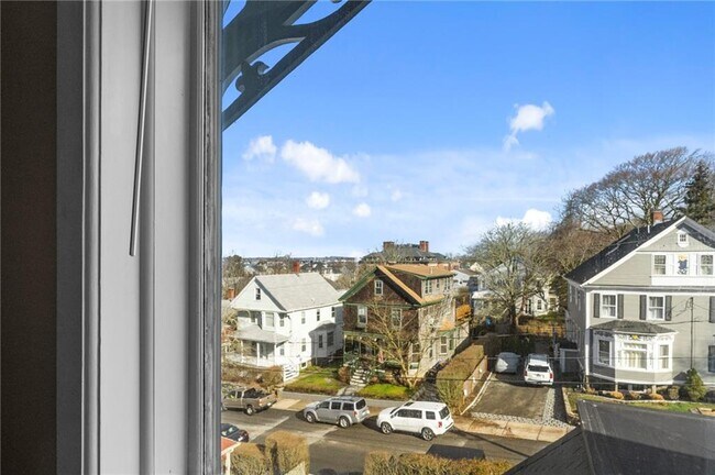 Foto del edificio - 569 Spring St