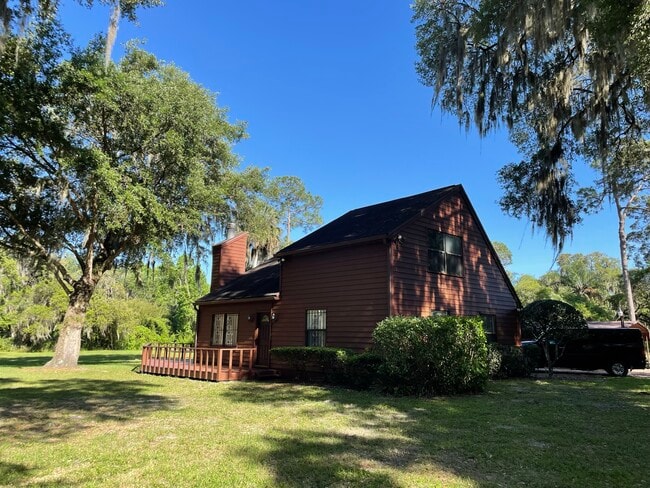 Foto del edificio - 1375 Cameron Ave