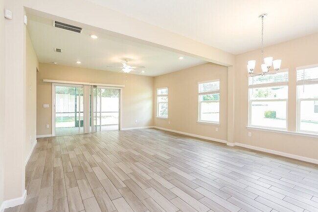 Building Photo - 11304 Oyster Creek Rd