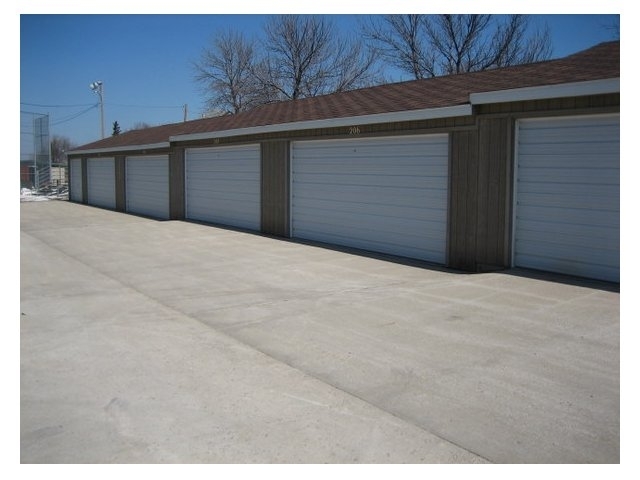 Garage - Ridgeview Manor - Trail I and II