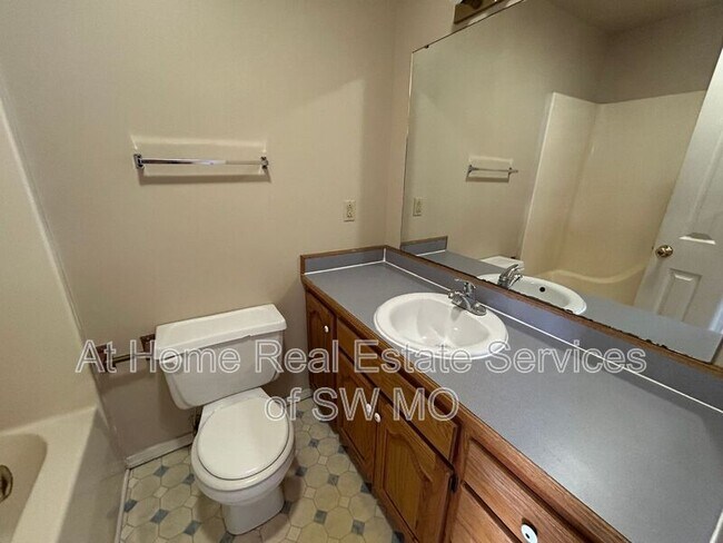Foto del edificio - 916 S Campbell Ave