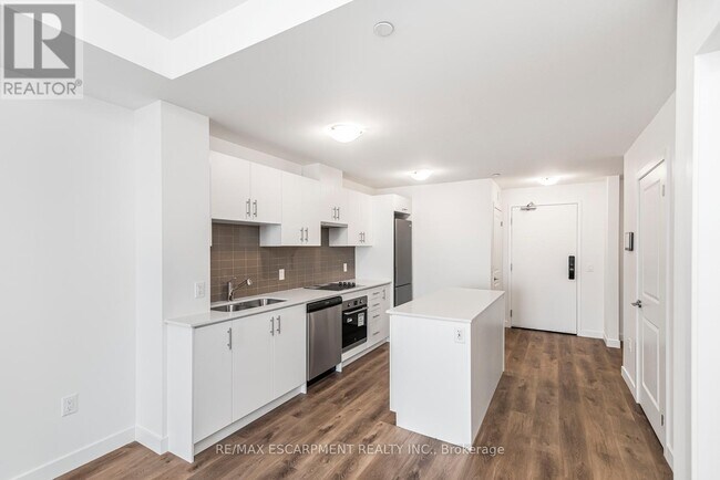 Photo du bâtiment - 461 Green Rd