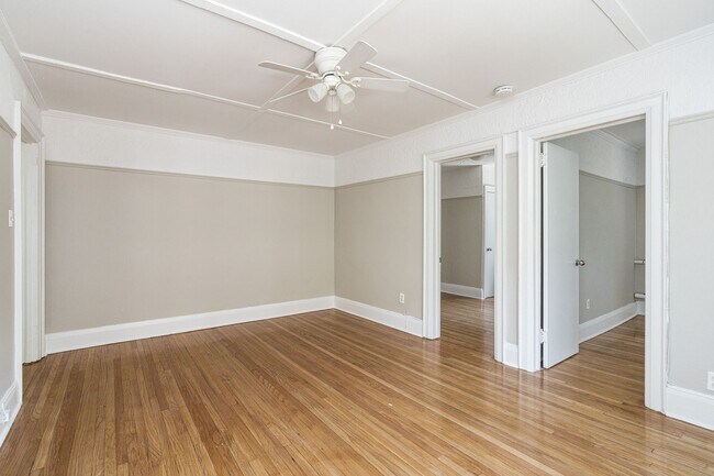 Photo du bâtiment - 100 Vaughan Rd