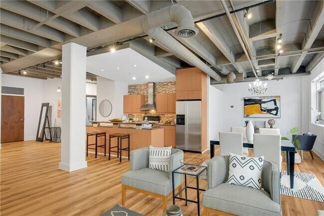 Foto del edificio - 805 Peachtree St NE