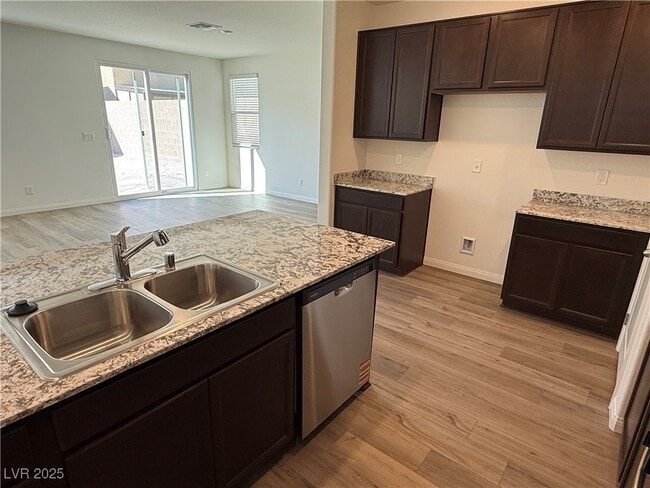 Building Photo - 5929 Violet Crown St