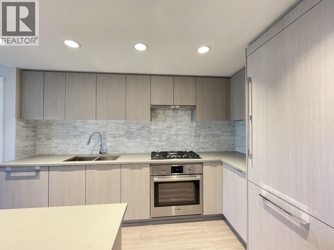 Building Photo - 1182 Westwood St