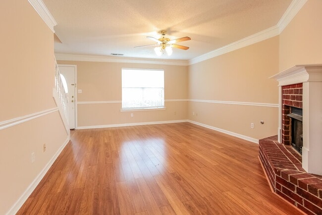 Building Photo - 4499 Shadow Ridge Dr