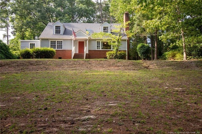 Foto del edificio - 2718 Morganton Rd