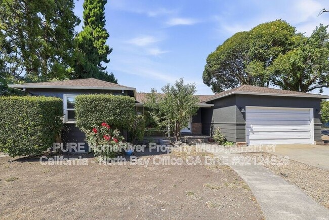 Building Photo - 2107-A Montgomery Drive