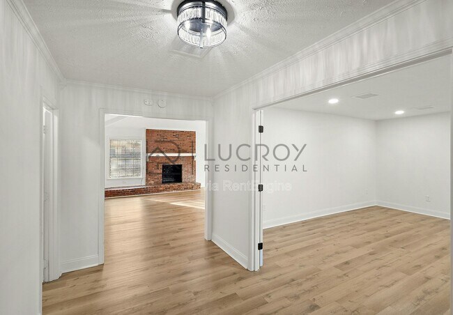 Foto del edificio - 816 Winthrop Cir