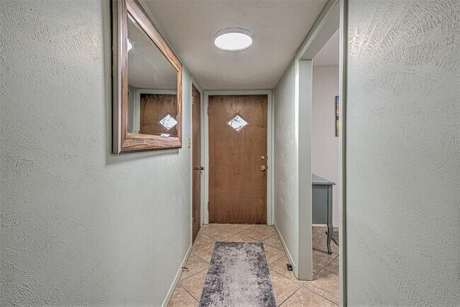 Foto del edificio - 5304 Bedford St