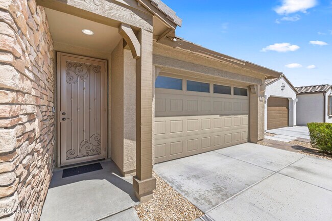 Building Photo - 2603 S Barks Canyon Trail