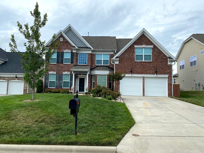 Building Photo - 3011 Ironwood Flat Dr