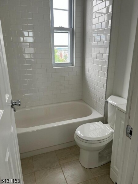 Foto del edificio - 344 Macarthur Ave, Unit 3