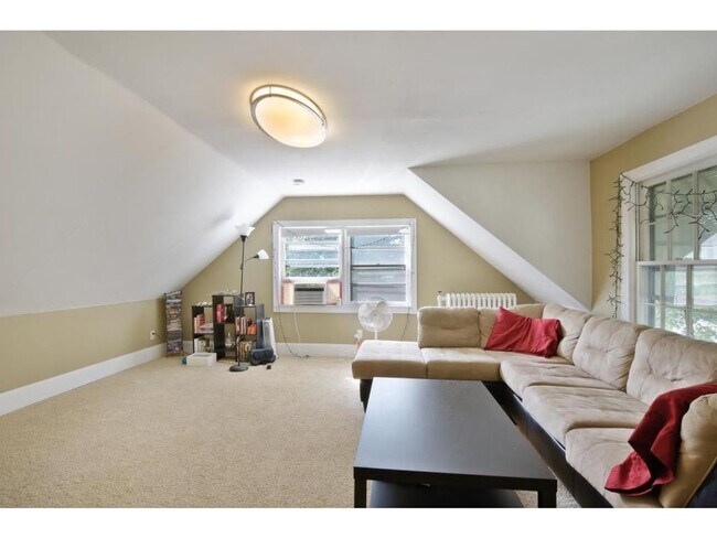 Foto del edificio - 1270 W Seminary Ave