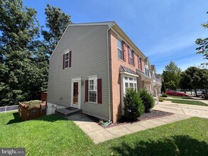 Building Photo - 5114 Gold Hill Rd