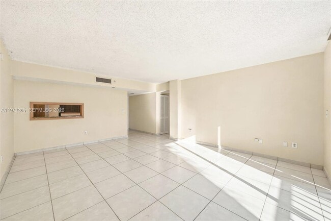 Foto del edificio - 8760 SW 133rd Avenue Rd