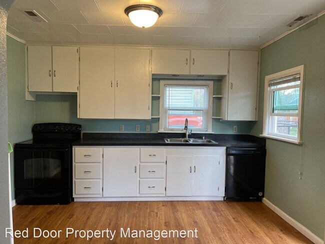 Building Photo - 2 br, 1 bath House - 3412 3rd Ave N