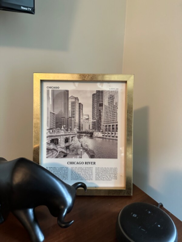Foto del edificio - 7652 S Euclid Ave