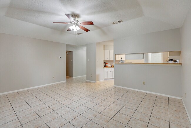 Foto del edificio - 4907 Quail Hollow Dr