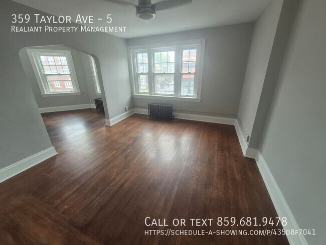 Foto del edificio - 359 Taylor Ave