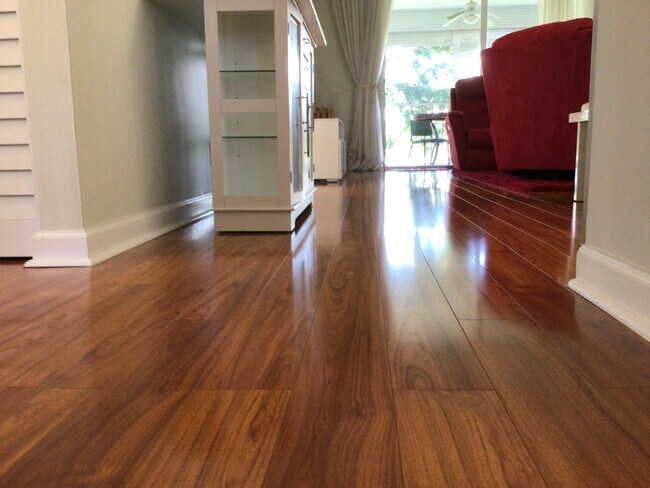 Foto del edificio - 7664 NW 18th St