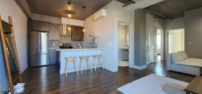 58-60 Elm Street Unit 601 - 58-60 Elm Street Unit 601 House