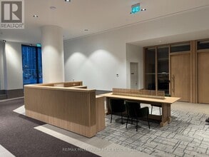 Building Photo - 395 Square One Dr