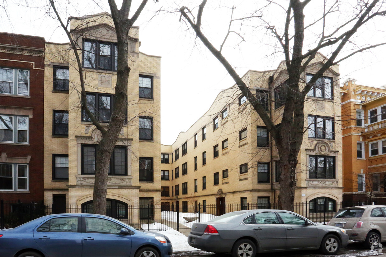 Building Photo - 5619-5625 N Wayne Ave