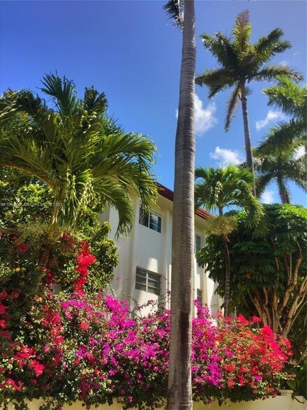Foto del edificio - 1821 Jefferson Ave