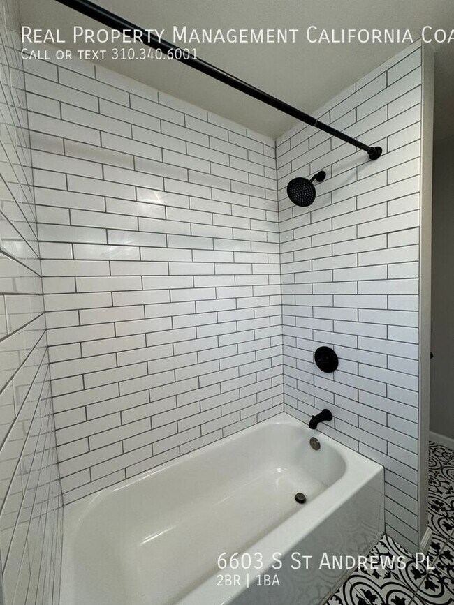 Foto del edificio - 6603 S St Andrews Pl