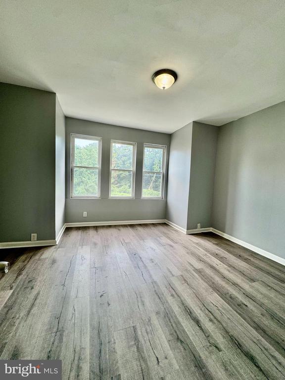 Foto del edificio - 4912 N Smedley St