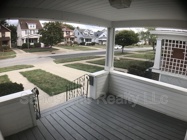 Building Photo - 2028 Bunts Rd
