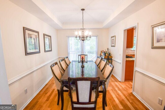 Building Photo - 1865 Oak Tree Hollow