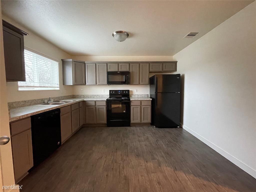 Primary Photo - 3 br, 2 bath House - 21154 Gosling Road Un...