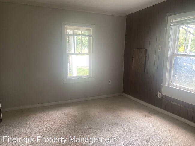 Building Photo - 2 br, 1 bath House - 240 W. George Durham ...