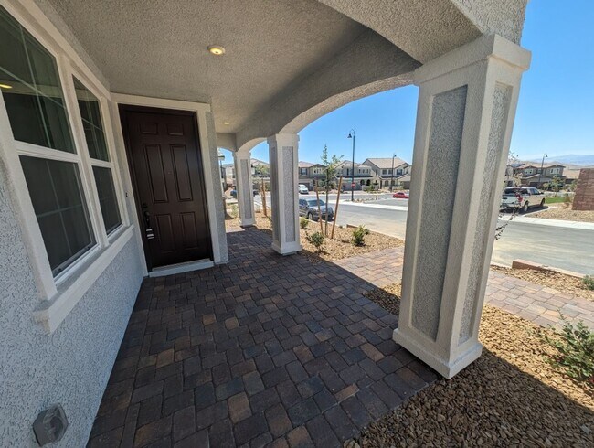 Building Photo - 3659 Almada Ln