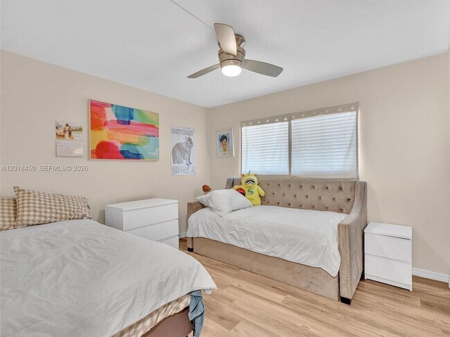 Foto del edificio - 7840 NW 50th St