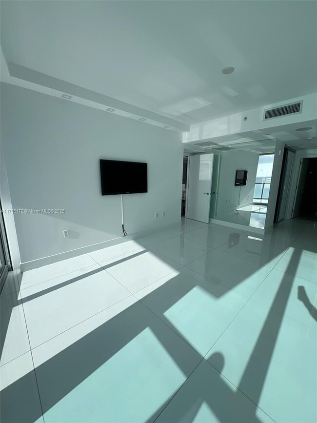 Photo - 17121 Collins Ave Apartment