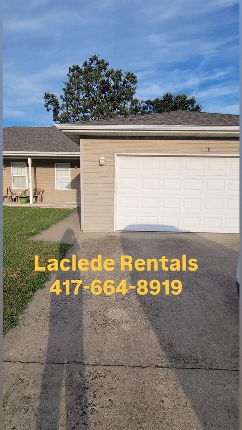 3 BED 2 BATH DUPLEX - 3 BED 2  BATH DUPLEX